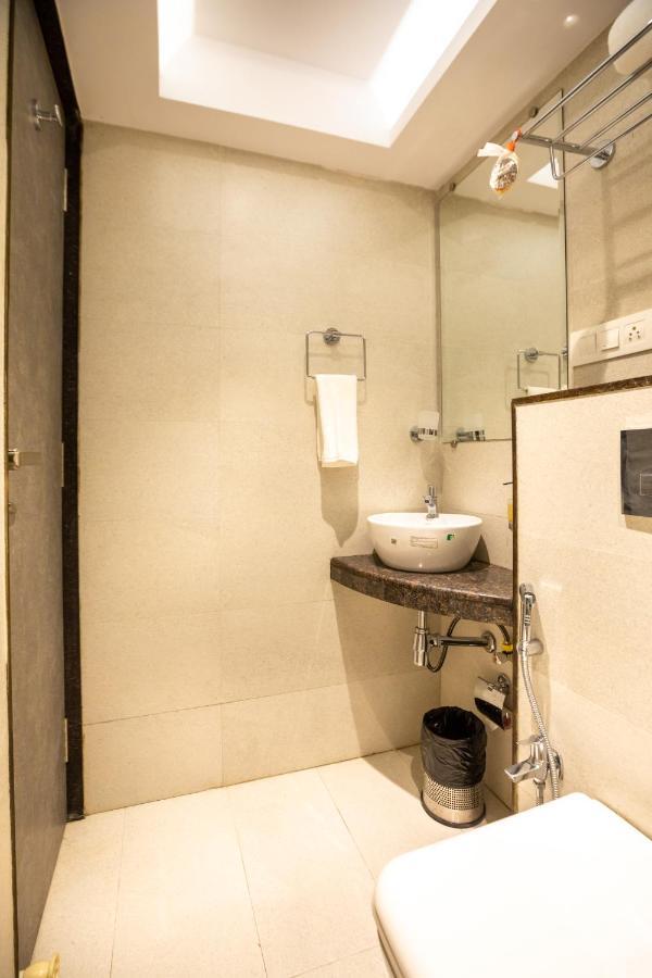 Hotel Pacific Residency - Andheri Мумбаї Екстер'єр фото